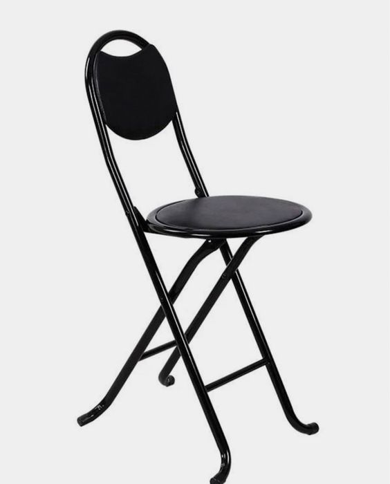 Umra stul sotiladi dastafka bor