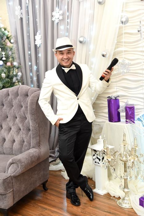 Ведущий всех видов торжеств