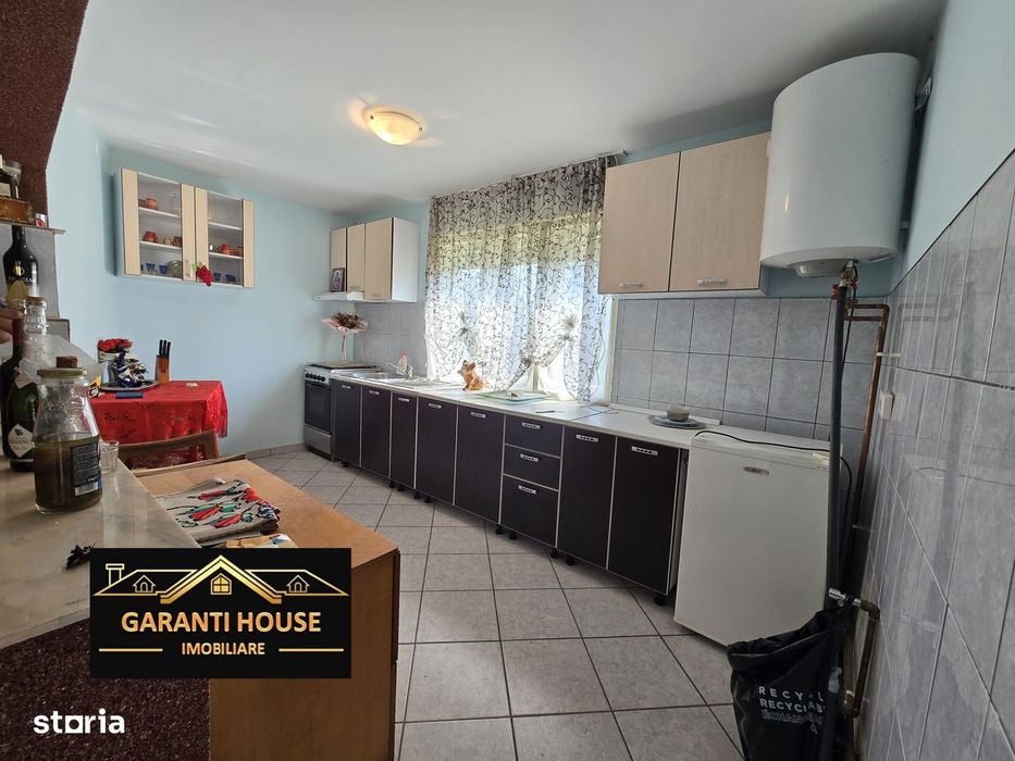 Sat Sasar, casa P+M, 110 mp, 900 mp teren concesionat, 112 000€ neg.