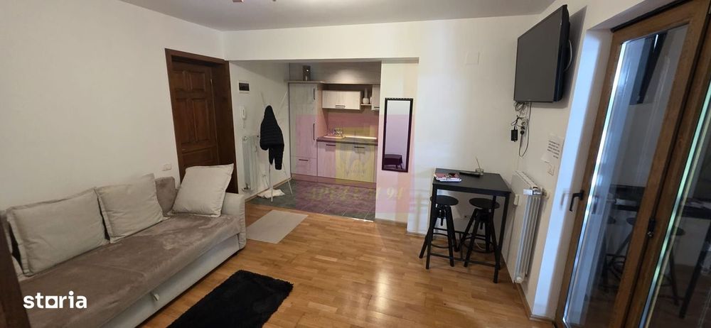 Apartament cu 2 camere de vanzare in Sinaia — fotografia 1