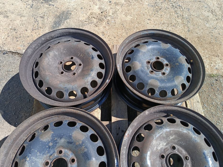 17 цола 5 х 108 мм Форд / Волво - 7 инча / ЕТ 52,5