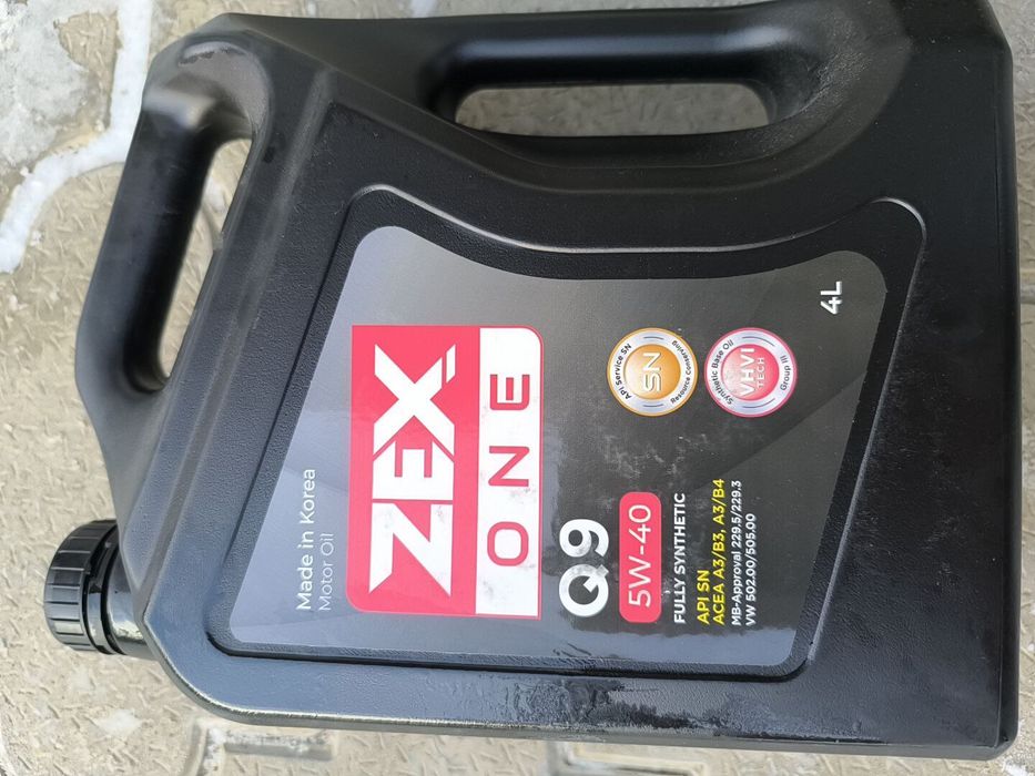 Продам моторное масло ZEX ONE Q9 5W40 -ZIC