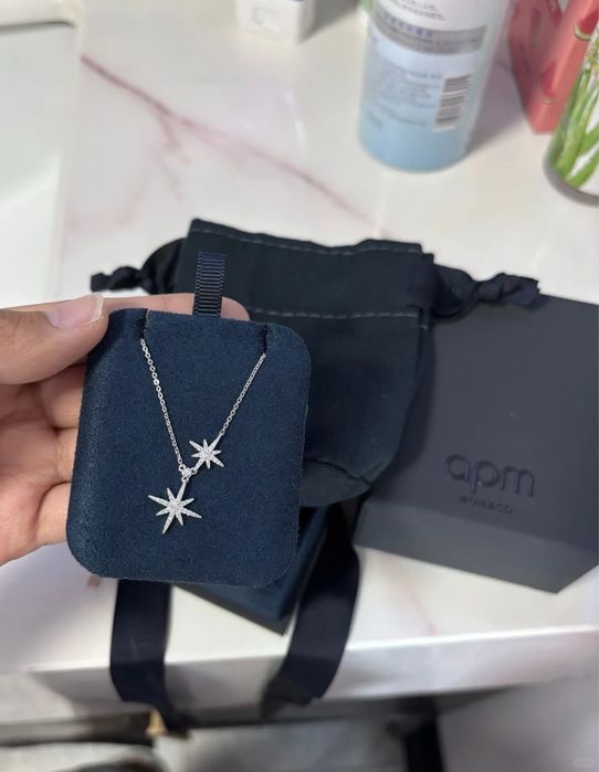 Распродажа украшений APM