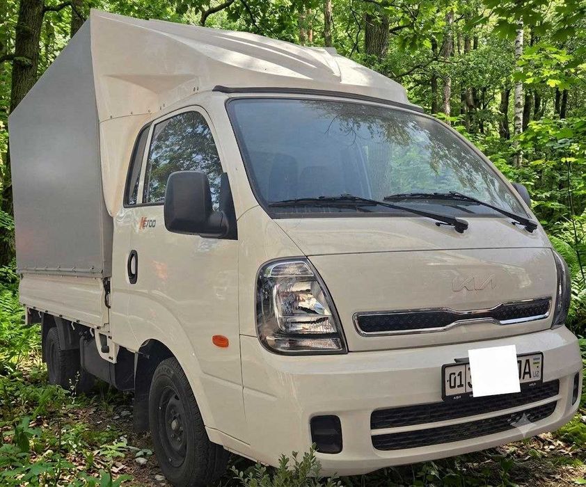 Автомобиль KIA BONGO