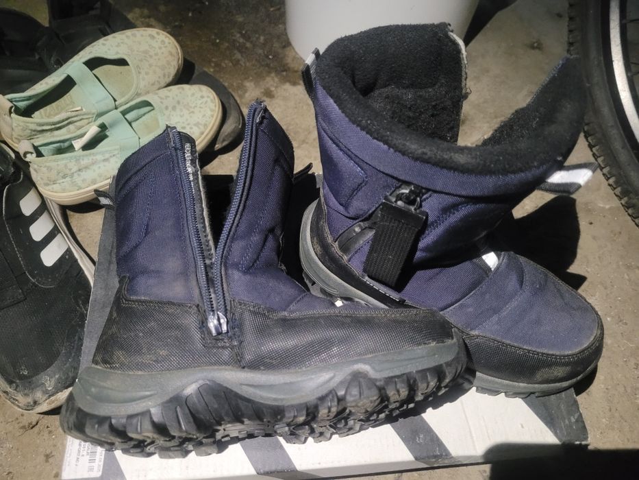 Продам детский обувь