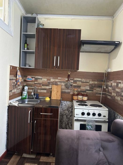 Срочно продам квартиру спутник 5 2/2/2 35500&