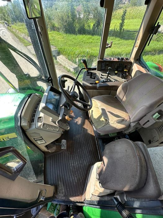 Tractor john deere 6220