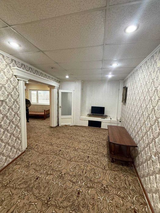 Продаю дом (дом жемчуг) 2-комнатная. Ойбек. Космонавтлар Срочно‼️