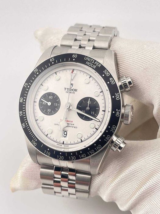 Часы Tudor Black Bay Chrono