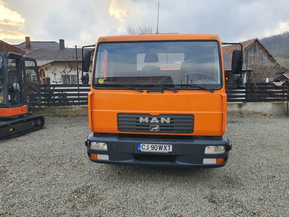 Camion Man 12.180  basculabil 12 tone 11/2005 210000km
Toat