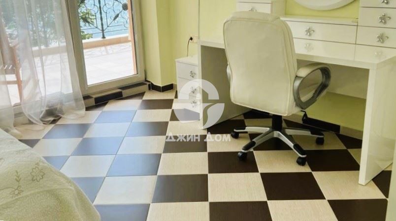 Продава се Тристаен апартамент в к.к. Елените - 105 кв.м за 1524 €/кв.м - Снимка #6