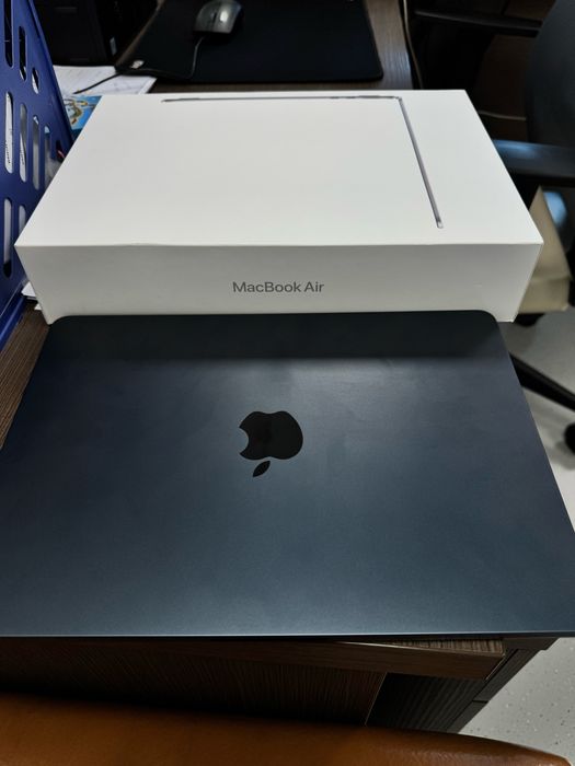 Macbook Air m2, с гарантией