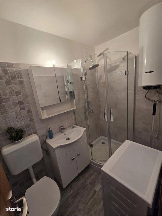 Complexul Studentesc - Garsoniera - 26 Mp Utili - Etaj 2 - Renovata -