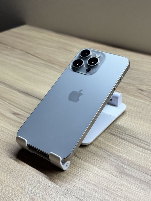 Продам iPhone 15 pro max