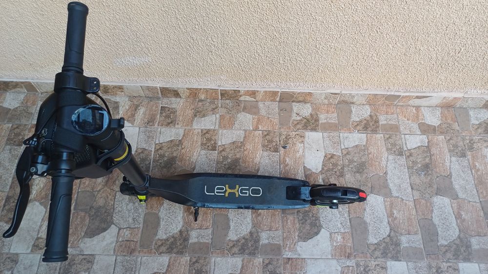 Trotinetă Electrică LexGo R8 Plus(Trimit prin cargus suport eu transport)
