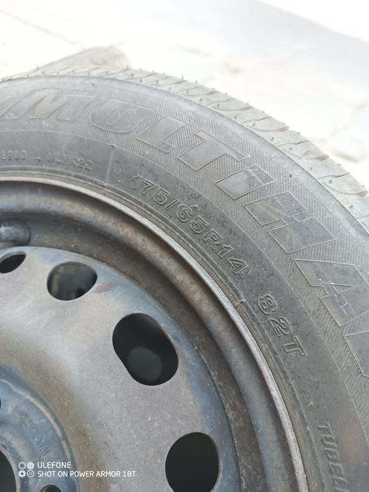 Гуми с джанти за Опел корса