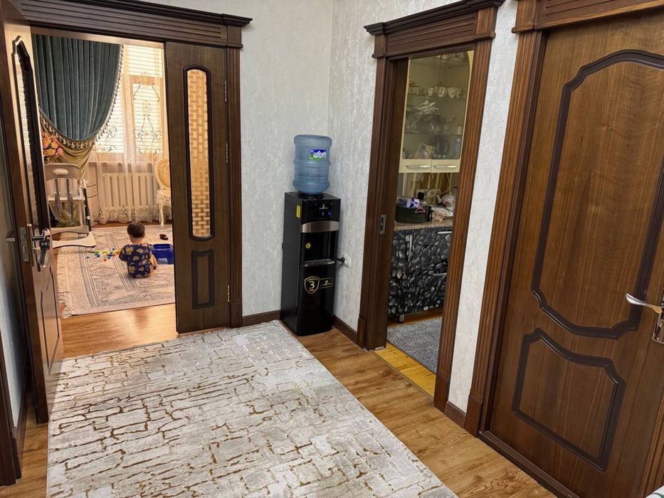 Продается 4-х ком кв на Лабзаке 4/3/4