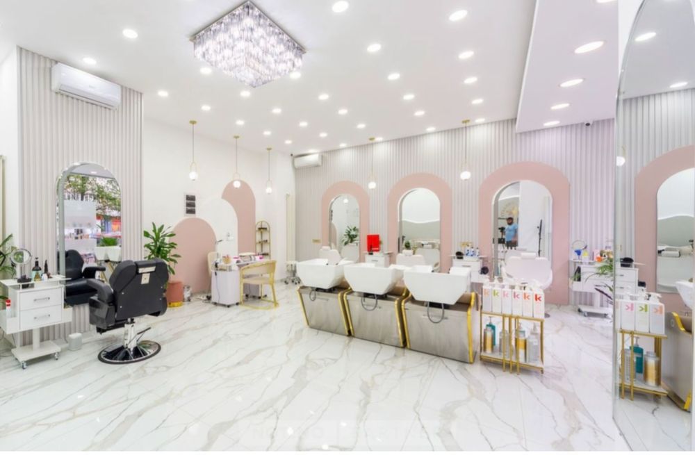 Cedez afacere la cheie -salon de înfrumusețare complet echipat