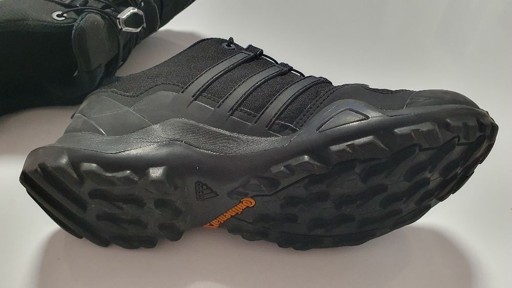 Adidas terrex 40