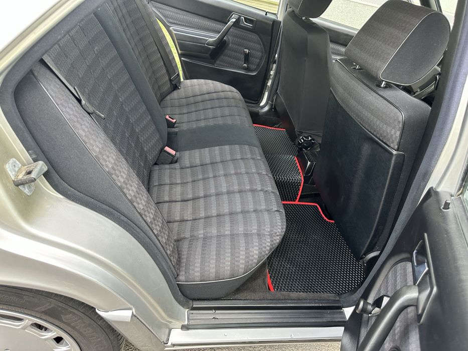 mercedes 190 e w201 ' Autoturisme ' OLX.ro