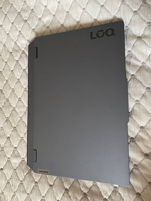 Lenovo LOQ 15AHP10