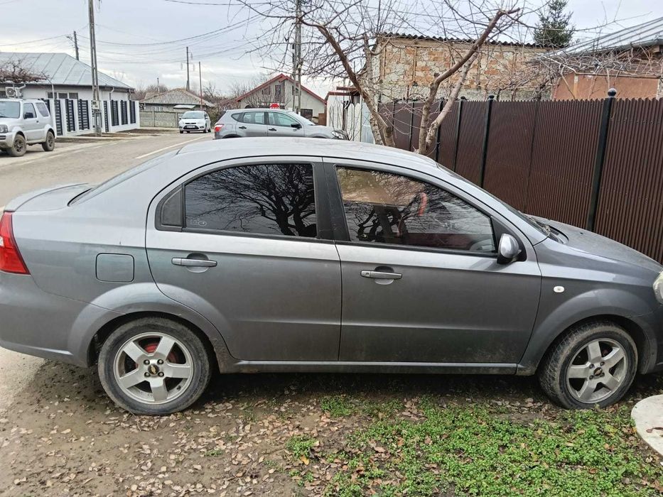 DE VANZARE chevrolet aveo 2006, masina radiata la cerere