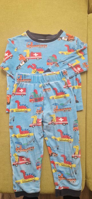 Продавам Детски дрехи