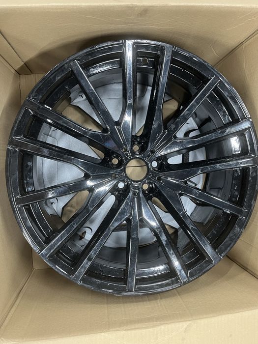 Janta R22 BMW Style 742M- 9.5j ET37, punte fata