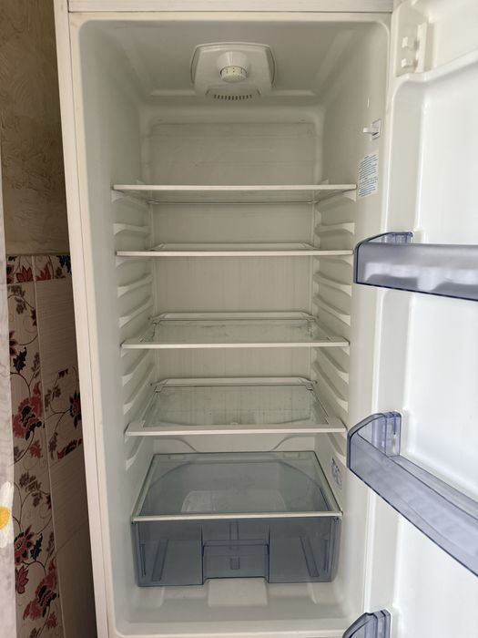 Продам холодильник BEKO