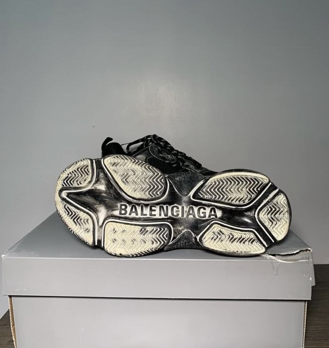 Adidasi sneakers balenciaga triple s disstressed