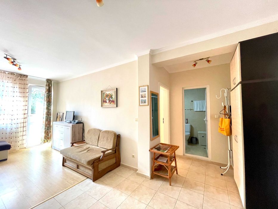 Продава се Двустаен апартамент в Поморие - 52 кв.м за 1000 €/кв.м - Снимка #4