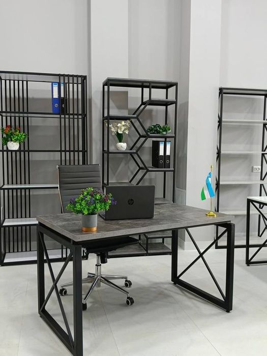 Loft stol va stullar