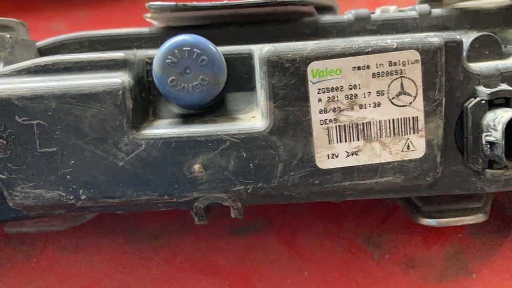 DRL Mercedes W221 W204 W218 S C CLS CL W216 stanga dreapta A2218201756