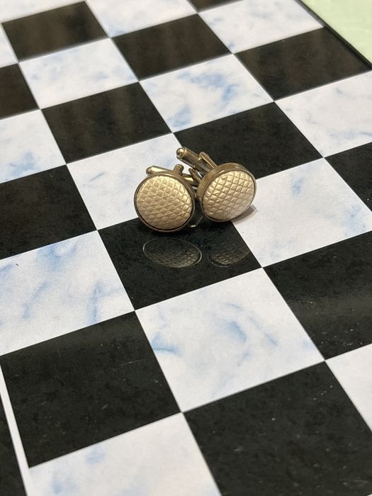 Продам запонки хорошего качества