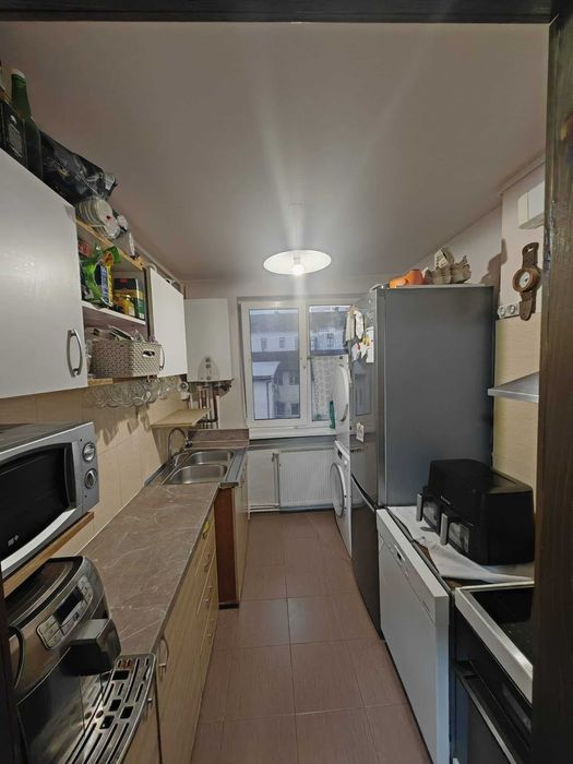 Apartament 3 camere, Zona 0 Deva, lângă CNAS, fosta POLIȚIE, renovat, centrală proprie, DIRECT PROPRIETAR