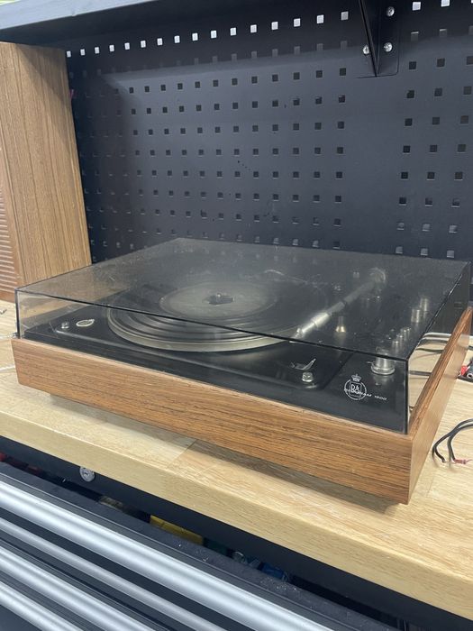 Bang olufsen beogram 1500 pickup cu amplificare
