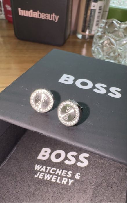 Boss обеци чисто нови