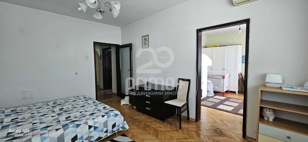 Продава се Четиристаен апартамент в Велико Търново, Център - 96 кв.м за 1771 €/кв.м - Снимка #10