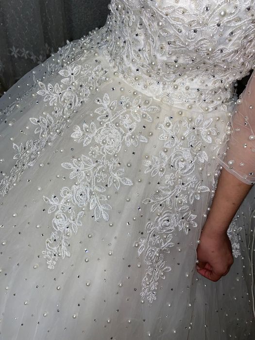 Kelin kuylaklar sotiladibarzon narxda srochna pul kere