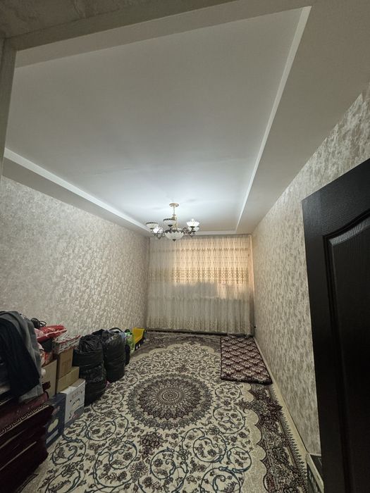 Дом сотилади  1 хона 2 хона килинган без маклер