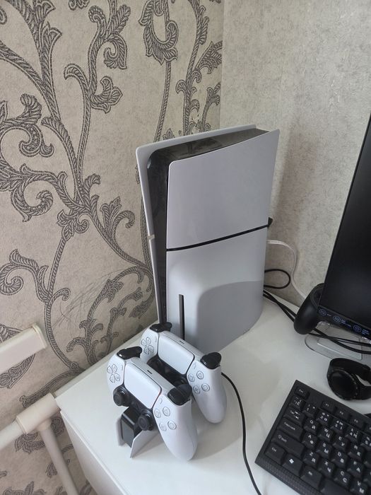 Пс 5 слим продам
