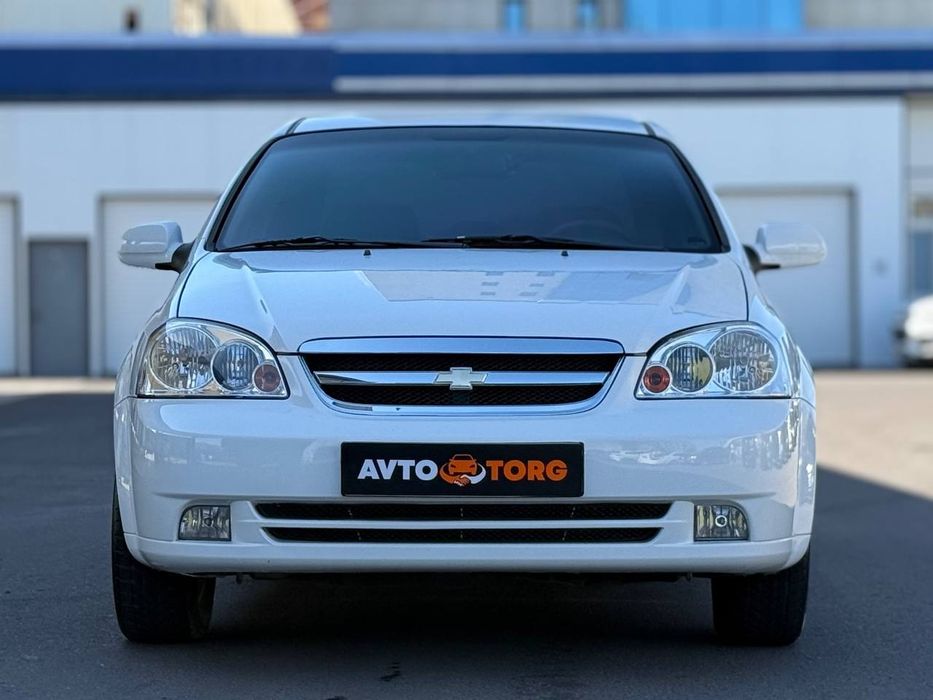 Ласетти 2 поз в хорошем состоянии