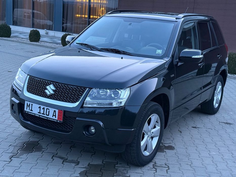 Vând Suzuki grand Vitara 1.9 4×4 euro 5