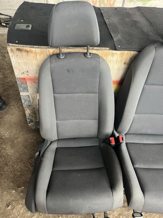 Салон VW TOURAN 2010-15год ляв Туран 2 подгрев 7 места ном 269