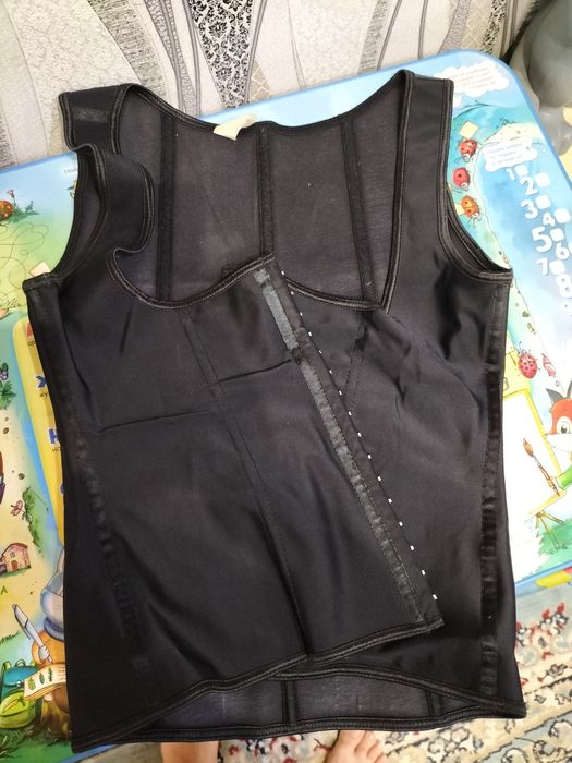 Отдам корсет даром за 2 литра масла