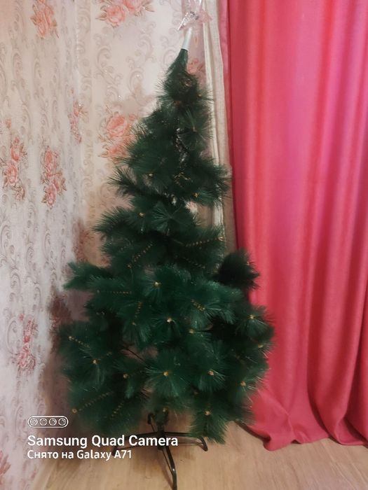 Продам ёлку 150см