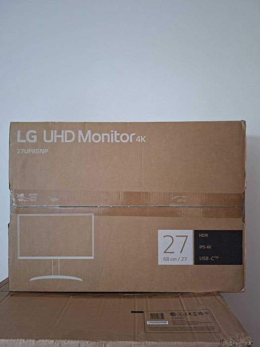 Monitor LED LG 27UP85NP-W, 27", IPS, UHD 4K, nefolosit la cutie