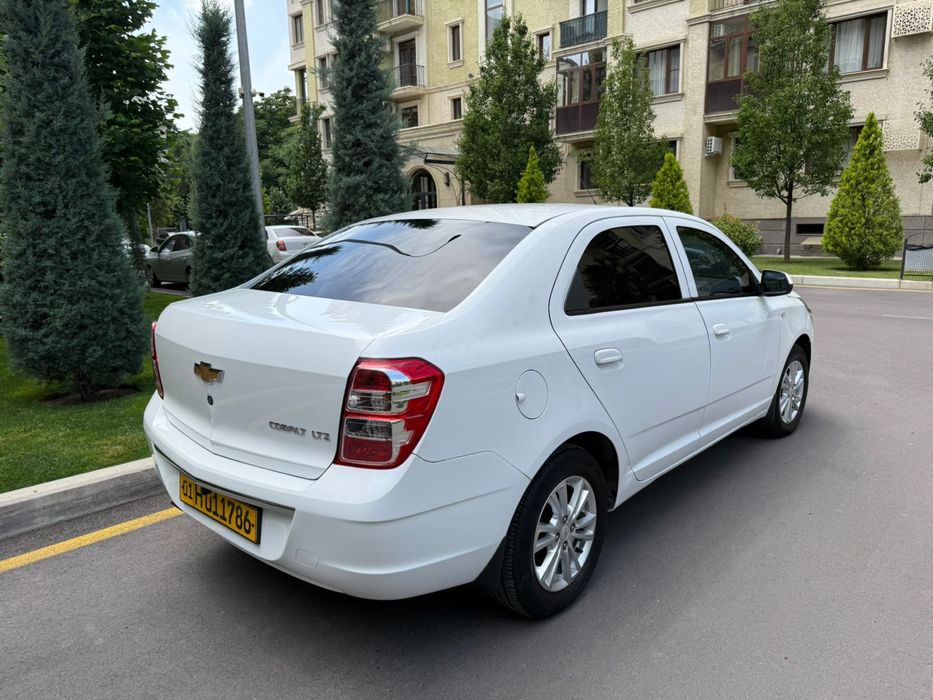Продам шевроле кобальт
