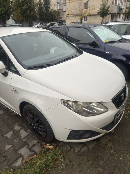 Seat Ibiza.
