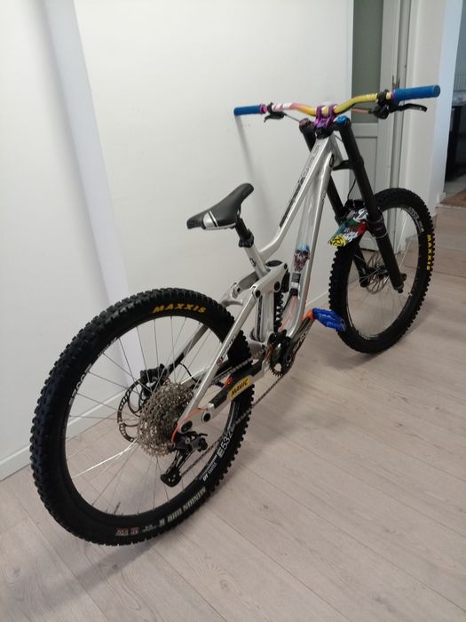 Vând bicicleta Scott gambler 920 2020 downhill, enduro